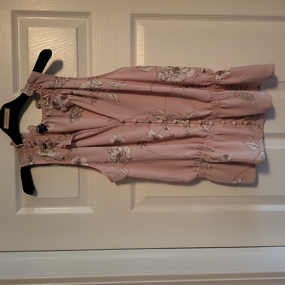 Brand New Never worn! EXpress Sleeveless Top.